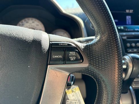 Used 2015 Honda Pilot LX image 16