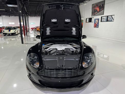 Used 2012 Aston Martin DBS Volante image 41