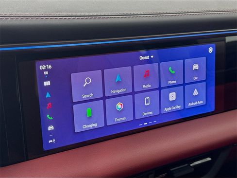 New 2025 Porsche Macan Electric image 17