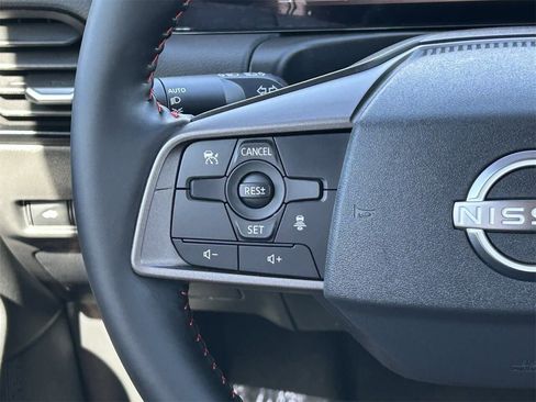 New 2026 Nissan Sentra SR FWD image 26