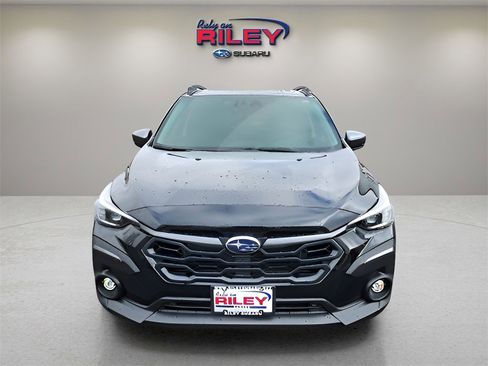 Certified 2025 Subaru Crosstrek 2.5i Limited w/ Crosstrek Mirror Package image 8