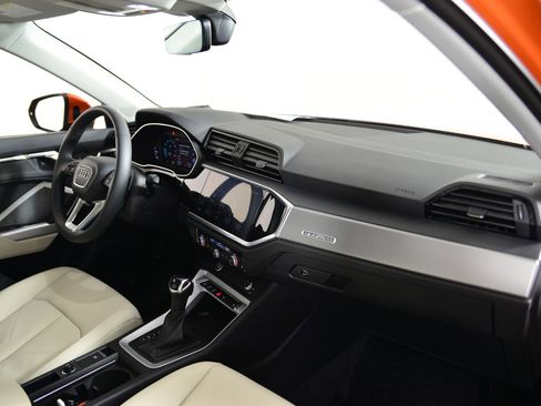 Used 2025 Audi Q3 2.0T Premium w/ Convenience Package image 20