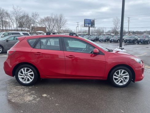 Used 2013 MAZDA MAZDA3 i Grand Touring image 8