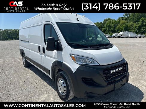 Used 2023 RAM ProMaster 2500 FWD image 1