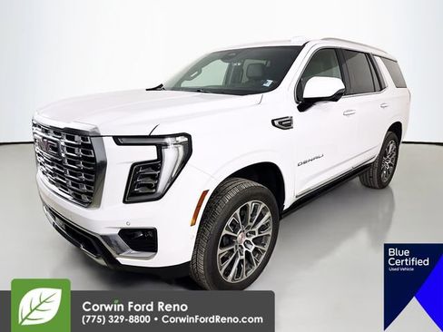 Used 2025 GMC Yukon Denali w/ Denali Reserve Package image 4