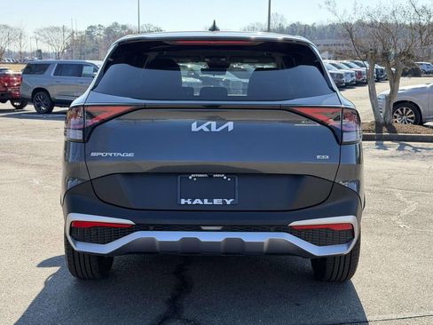 Used 2024 Kia Sportage LX image 20