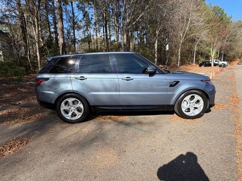 Used 2018 Land Rover Range Rover Sport HSE image 17