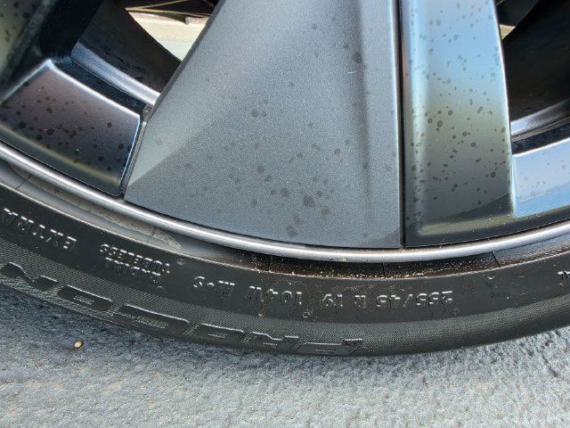 Used 2025 Tesla Model Y Long Range AWD/4WD image 23