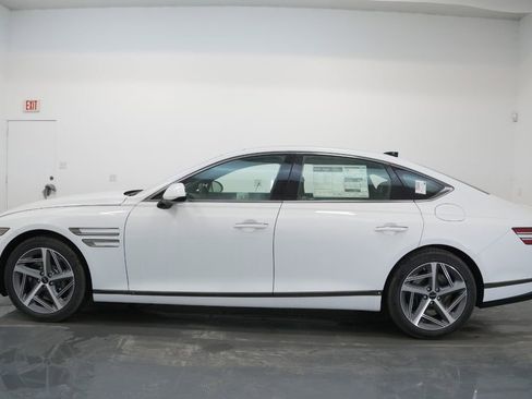 Used 2025 Genesis G80 3.5T Sport image 14