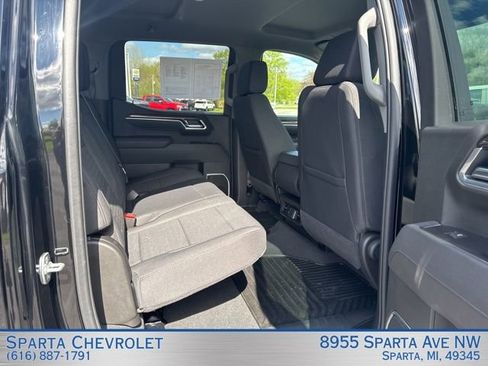 Used 2025 Chevrolet Silverado 1500 LT AWD/4WD image 34