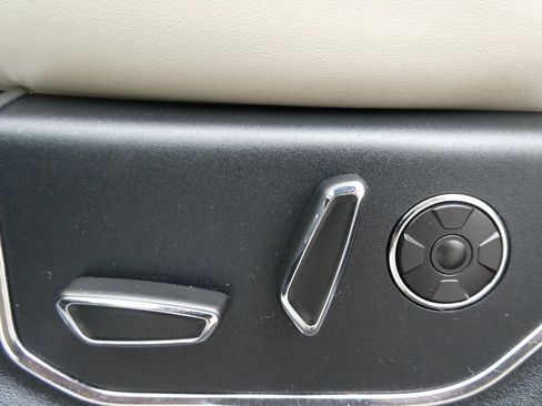 Used 2021 Ford Expedition Max Platinum image 29