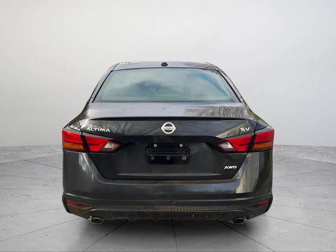 Used 2019 Nissan Altima 2.5 SV image 4