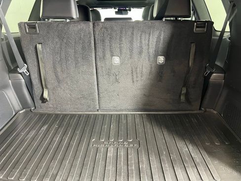 Used 2024 Toyota Grand Highlander AWD Hybrid image 35