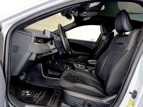 Used 2023 Ford Mustang Mach-E GT image 9