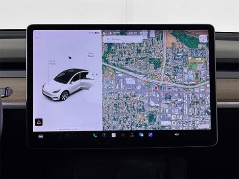 Used 2021 Tesla Model Y Long Range image 13