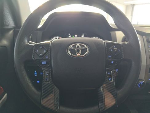 Used 2018 Toyota Tundra Limited image 26