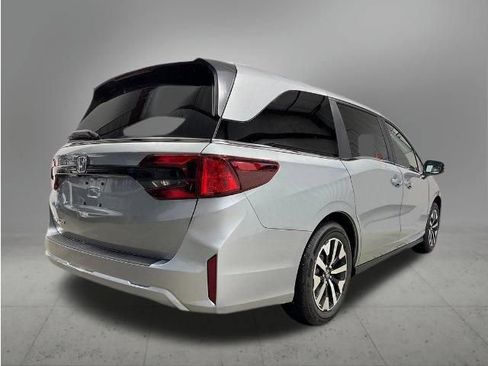 New 2026 Honda Odyssey EX-L image 5