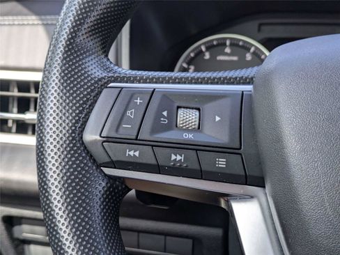 Used 2025 Mitsubishi Outlander ES AWD/4WD image 27