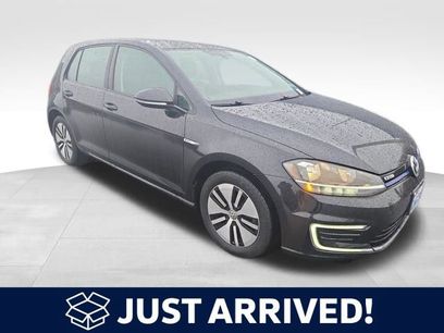 Used 2019 Volkswagen e-Golf SE w/ Driver Assistance Package