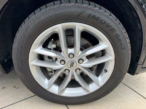 Used 2024 Dodge Durango GT RWD image 5