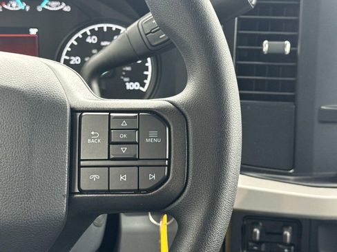 New 2026 Ford F550 2WD Crew Cab Super Duty image 10