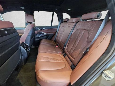 New 2026 BMW X5 M60i image 7