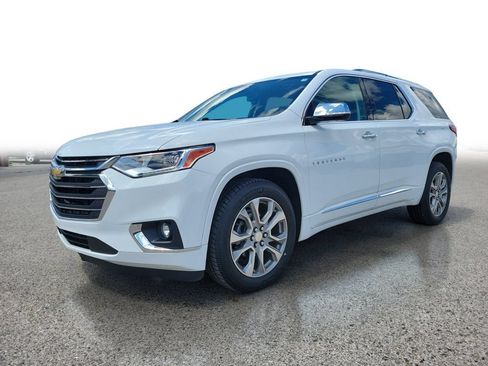 Used 2019 Chevrolet Traverse Premier w/ LPO, Floor Liner Package AWD/4WD image 2