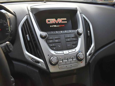 Used 2015 GMC Terrain SLE w/ LPO, Protection Package FWD image 18