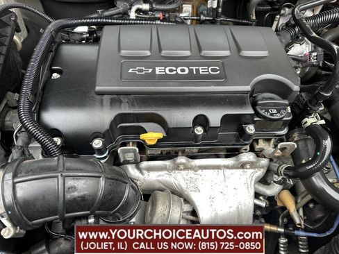 Used 2011 Chevrolet Cruze LT image 37