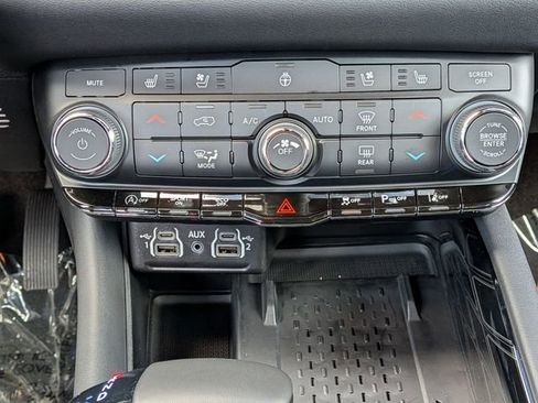 New 2026 Dodge Durango GT image 17