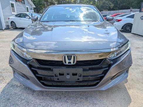 Used 2019 Honda Accord Sport image 2