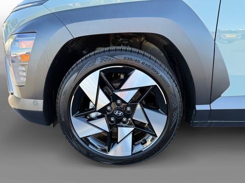 Certified 2025 Hyundai Kona Limited image 9