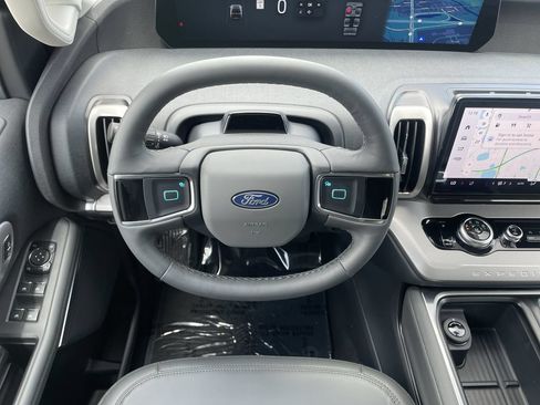 New 2026 Ford Expedition Active RWD image 14