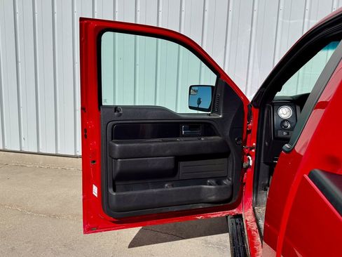 Used 2014 Ford F150 FX4 w/ FX Appearance Package image 12