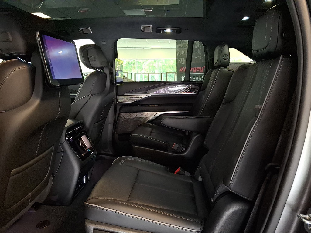 New 2026 Cadillac Escalade IQ Sport 2 AWD/4WD image 5