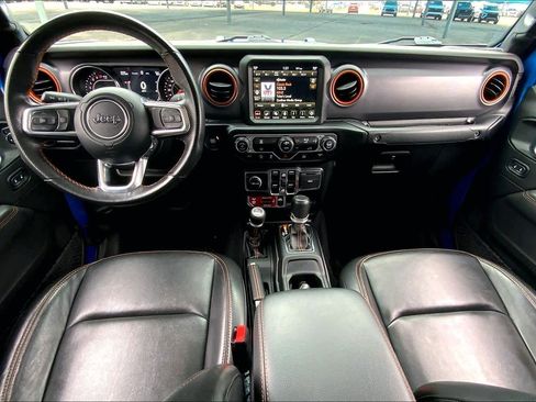 Used 2022 Jeep Gladiator Mojave image 15