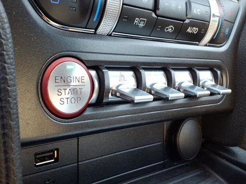 Used 2021 Ford Mustang GT Premium w/ Equipment Group 401A image 17