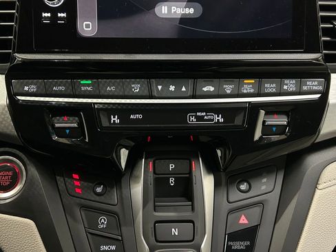 Used 2026 Honda Odyssey EX-L image 22