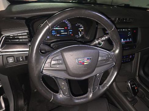 Used 2019 Cadillac XT5 Luxury image 7