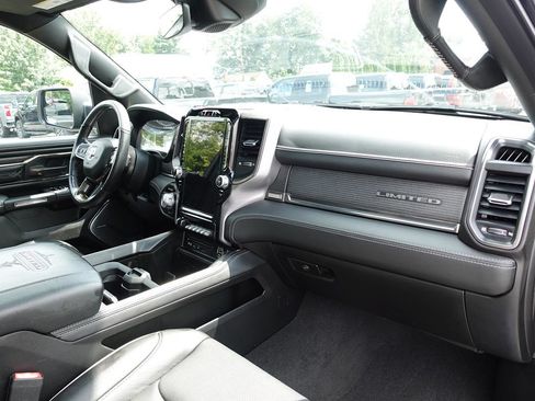 Used 2019 RAM 1500 Limited AWD/4WD image 46