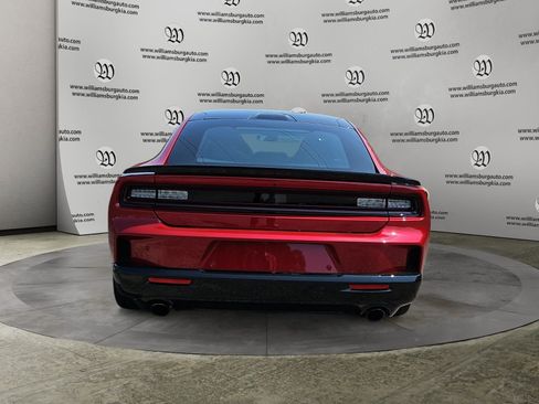 Used 2026 Dodge Charger Scat Pack AWD/4WD image 4