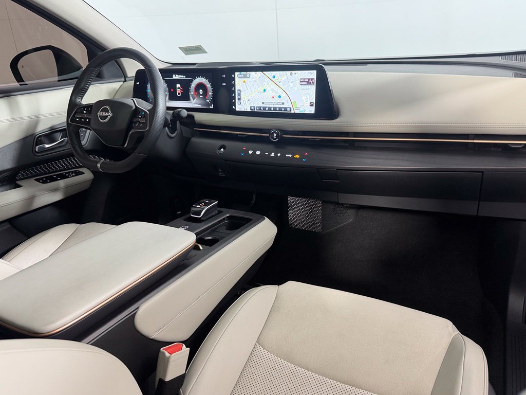 Used 2024 Nissan Ariya FWD image 15