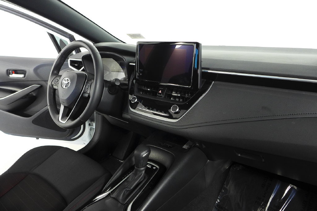 Used 2024 Toyota Corolla SE w/ SE Package FWD image 13