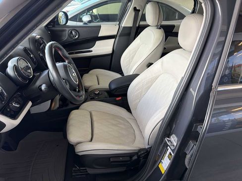 Used 2020 MINI Cooper Countryman S w/ Signature Upholstery Package image 11