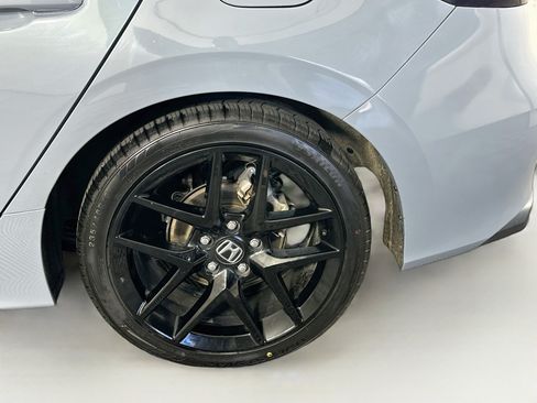 Used 2022 Honda Civic Sport image 11