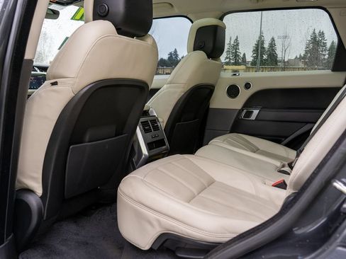 Used 2021 Land Rover Range Rover Sport HSE Dynamic AWD/4WD image 16