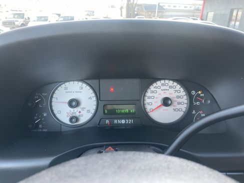 Used 2006 Ford F350 Lariat image 13