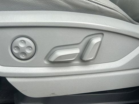 Used 2018 Audi Q5 2.0T Premium image 20