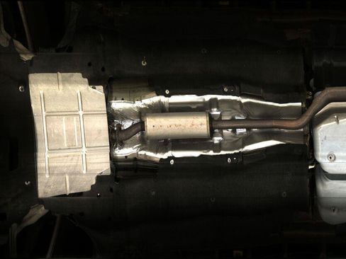 Used 2016 Ford Fusion Titanium FWD image 17