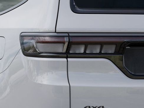 New 2026 Jeep Grand Wagoneer 4WD image 9